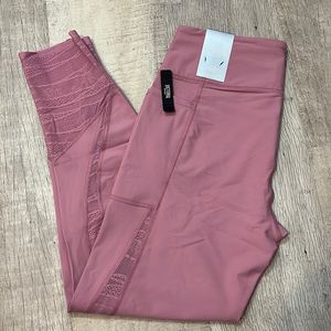 Victoria’s Secret Sport Total Knockout Tight Medium Rise Short Petite